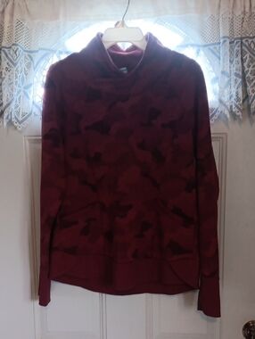 90 Degree By Reflex Medium Maroon Active Top